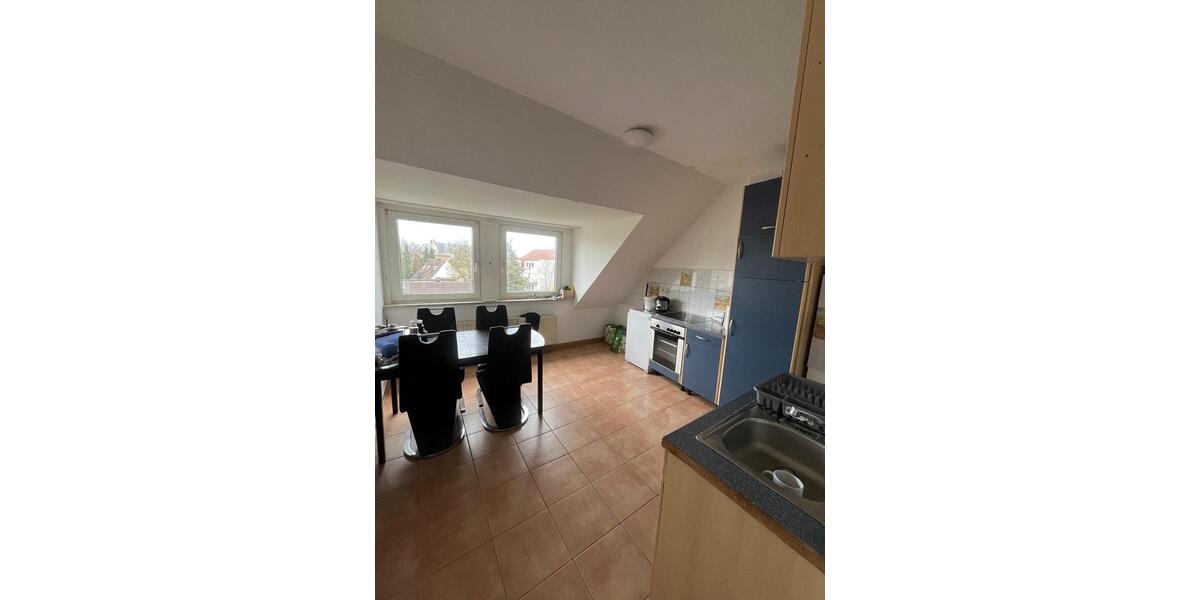 Dachgeschoßwohnung Hamm - 3 Zimmer, 75 m&sup2;, 680&euro; | Angebot:26051277