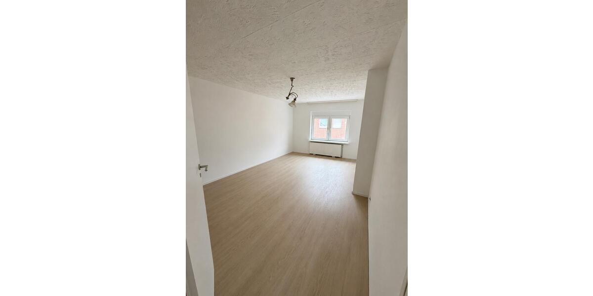 Einfamilienhaus Ahlen - 16 Zimmer, 200 m&sup2;, 430.000&euro; | Angebot:26635906