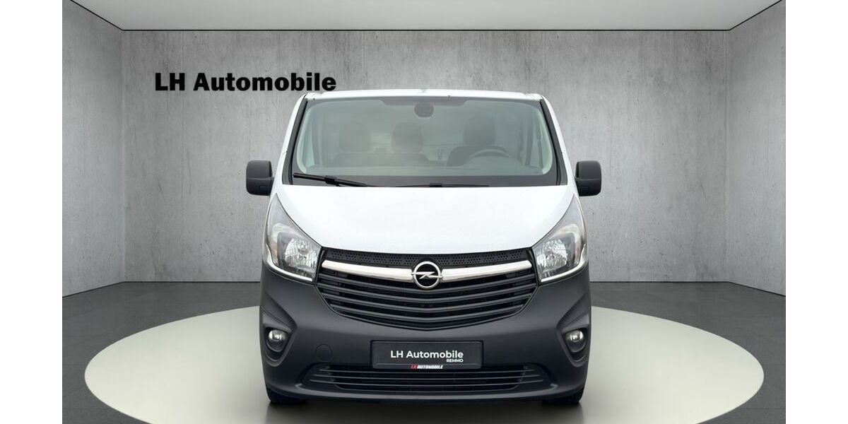 Opel Vivaro 151.641 km 10.990 &euro; Lüdinghausen 59348