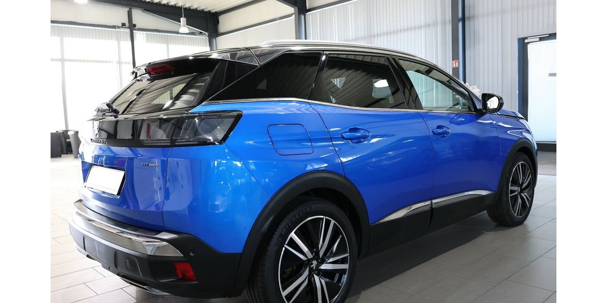 Peugeot 3008 Hybrid 225 GT-LINE SPORT / PANORAMA / LED 60.000 km 20.991 &euro; Hamm 59077