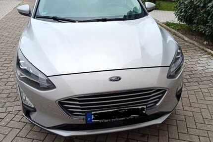 Ford Focus 140.000 km 13.900 &euro; Werl 59457