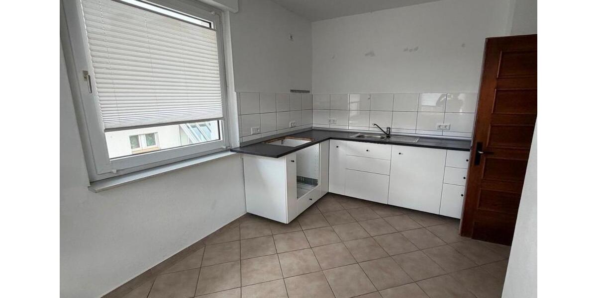 Etagenwohnung Werl - 3 Zimmer, 65 m&sup2;, 700&euro; | Angebot:26051045