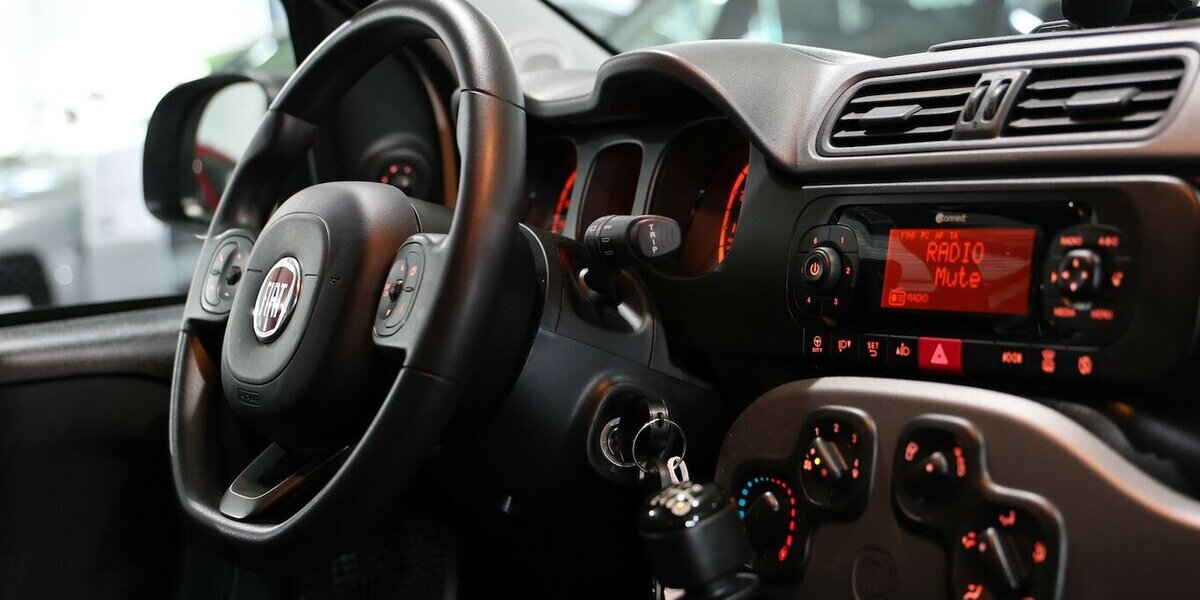 Fiat Panda 1.0 Mild-Hybrid CITY LIFE WHITE / SHZ, PDC 32.000 km 10.444 &euro; Hamm 59077