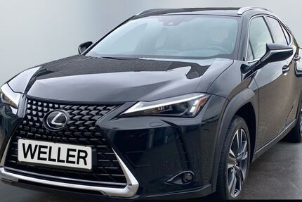 Lexus UX 16.417 km 33.370 &euro; Dortmund 44143