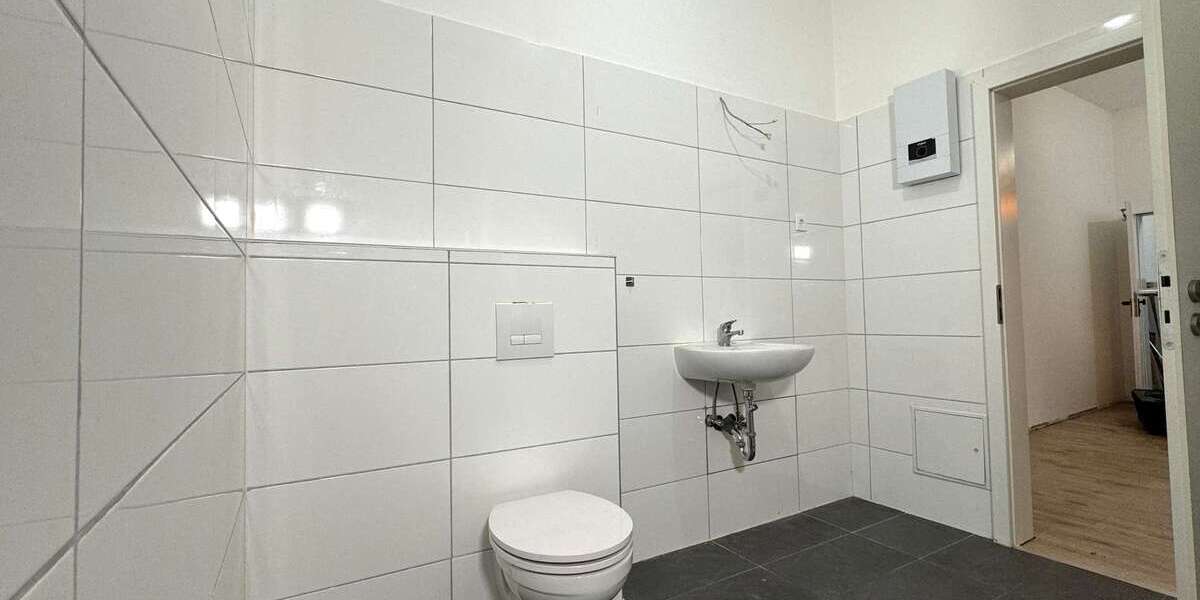 Hamm-Herringen: moderne Erdgeschosswohnung mit hoher Decke, Garten, 2 Stellplätzen & Sofortbezug!!! - Erdgeschoßwohnung Hamm Herringen | Angebot:23149303