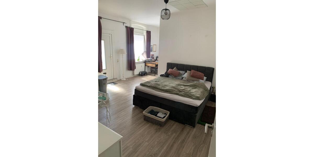 Erdgeschoßwohnung Lünen Brambauer - 3 Zimmer, 150 m&sup2;, 1.250&euro; | Angebot:25394247