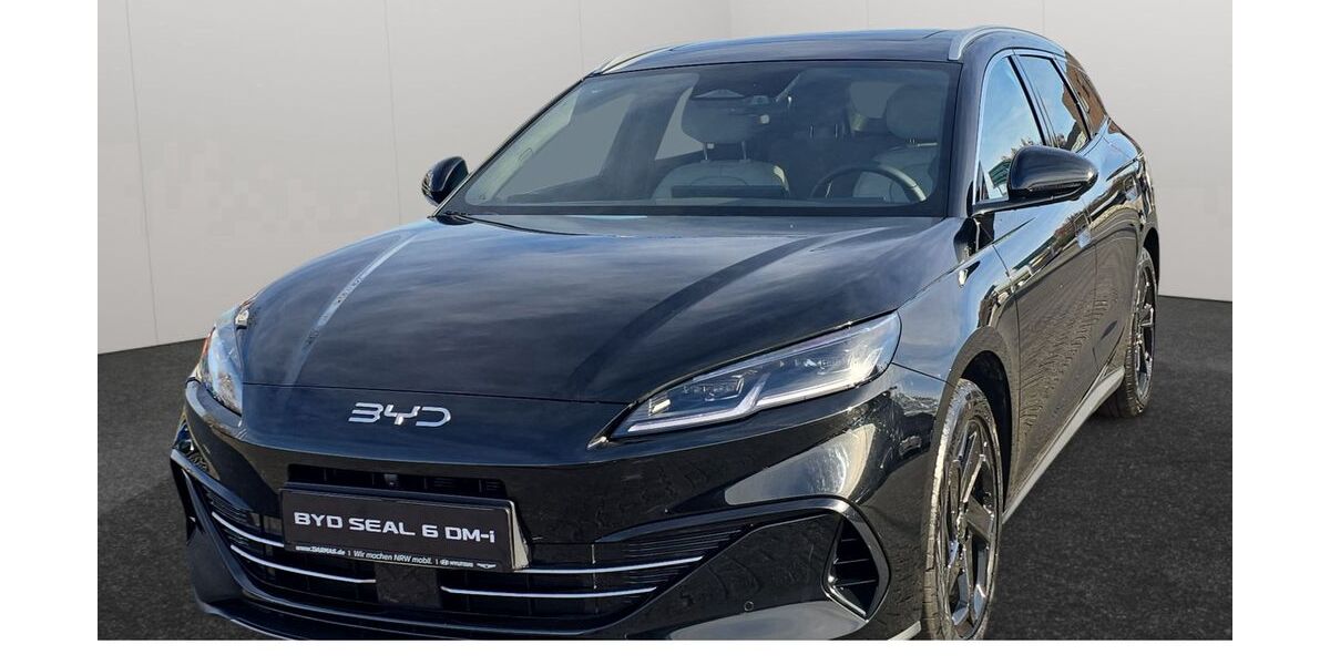 BYD SEAL 6 7.494 km 32.990 &euro; Castrop-Rauxel 44575