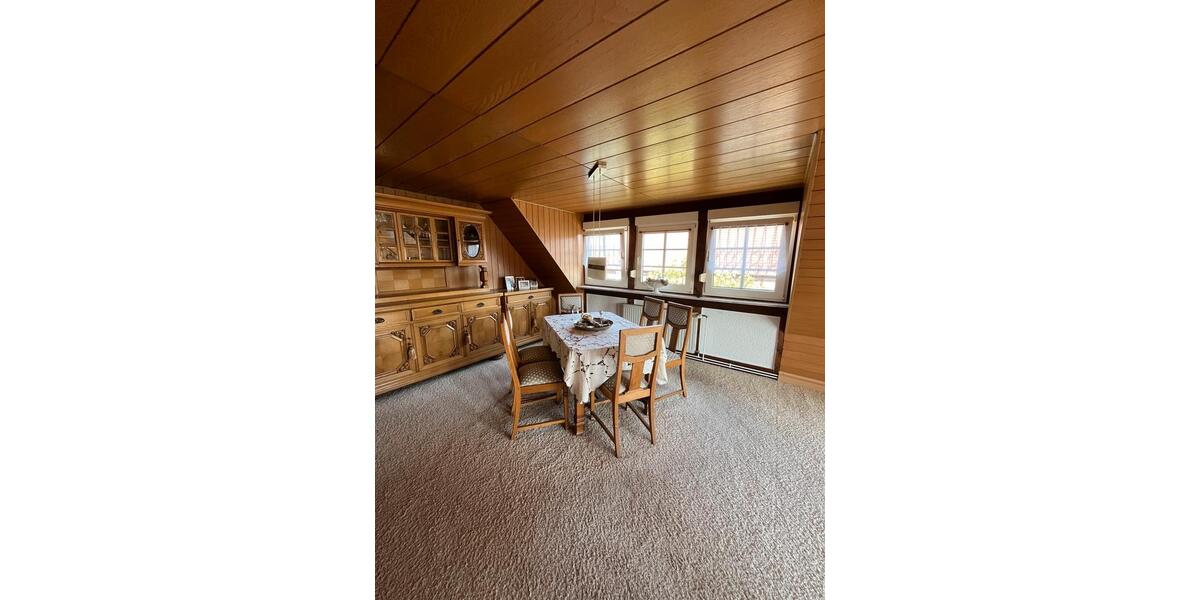 Einfamilienhaus Unna Hemmerde - 8 Zimmer, 198 m&sup2;, 300.000&euro; | Angebot:27284301