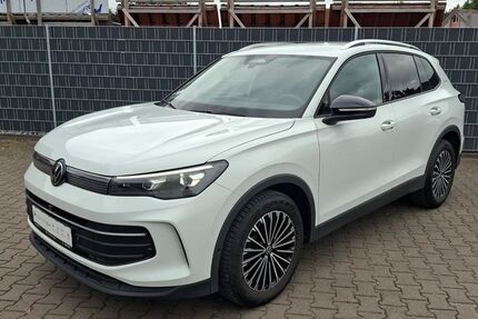 VW Tiguan 28.479 km 33.290 &euro; Selm 59379