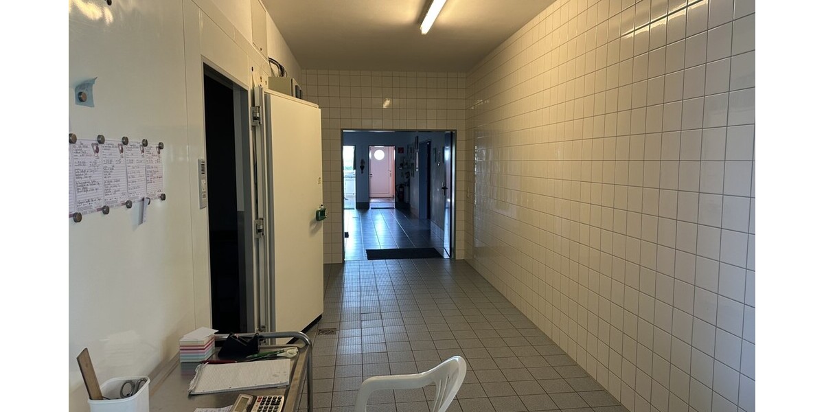 Großzügiges Wohnen und Arbeiten vereint: Einfamilienhaus mit Gewerbeeinheit! - Gewerbeobjekt Drensteinfurt | Angebot:22240241