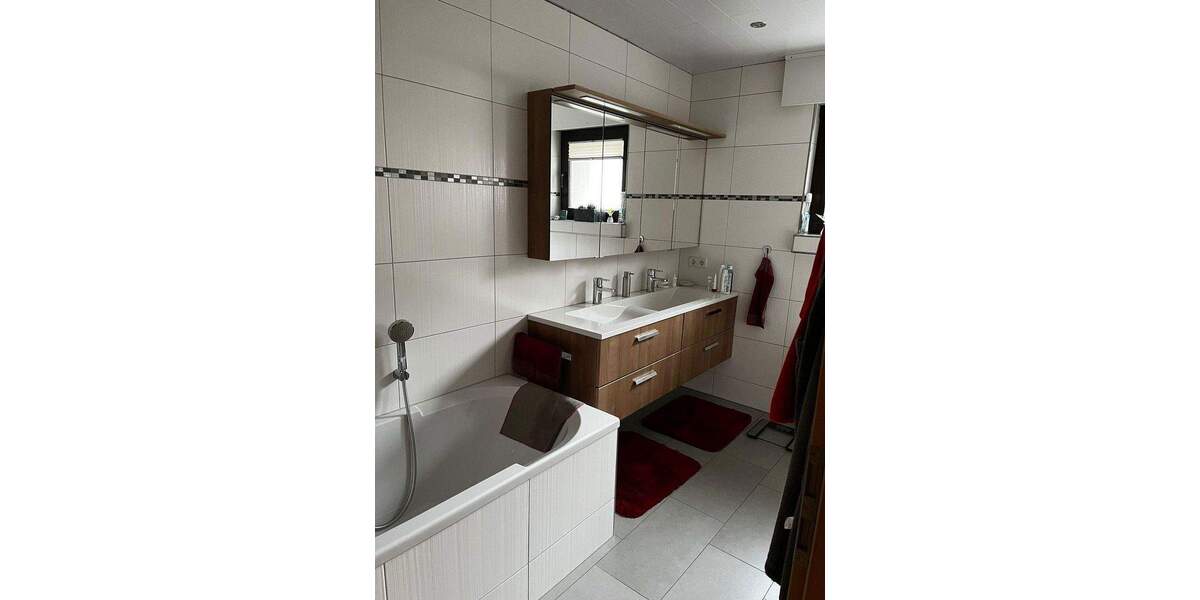 Doppelhaushälfte Schwerte Westhofen - 9 Zimmer, 174 m&sup2;, 649.000&euro; | Angebot:25877541