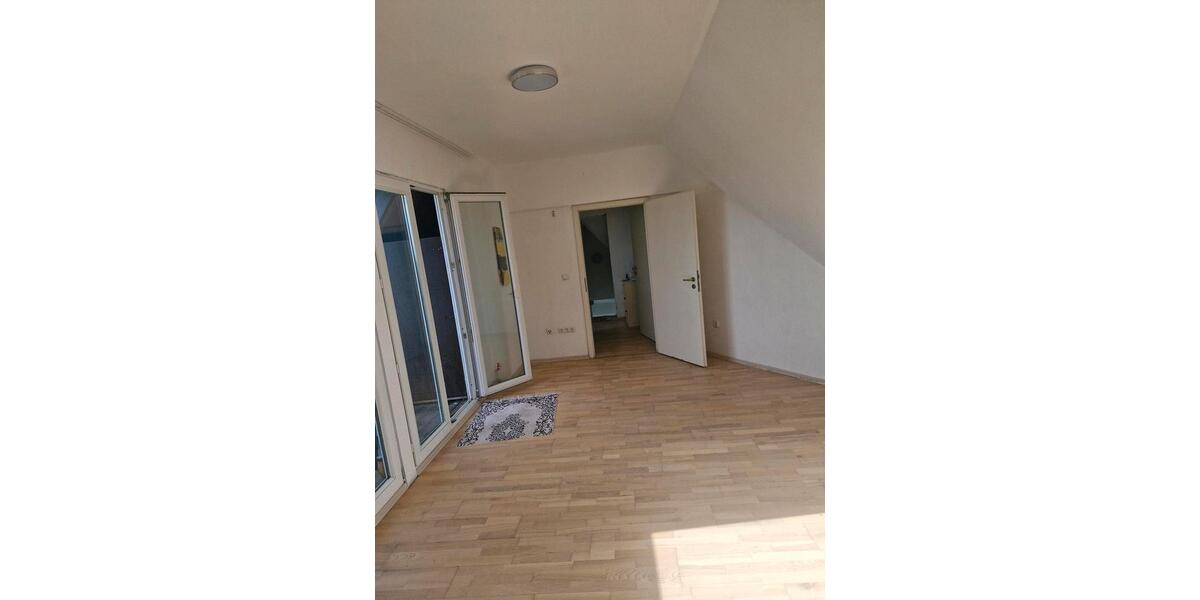 Etagenwohnung Dortmund Grevel - 5 Zimmer, 90 m&sup2;, 1.100&euro; | Angebot:26413459