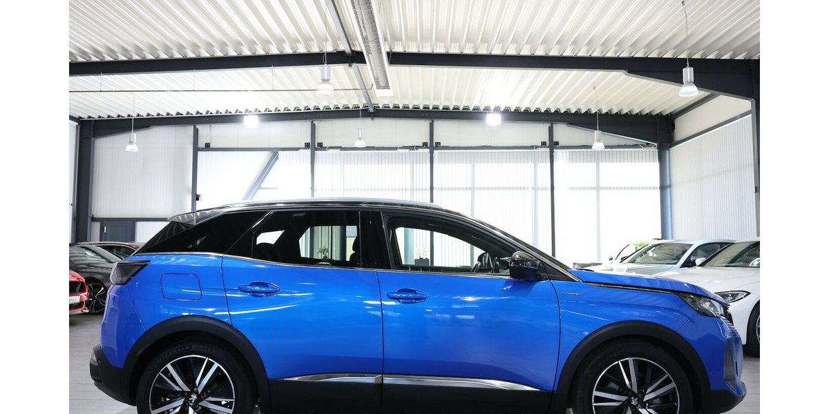 Peugeot 3008 Hybrid 225 GT-LINE SPORT / PANORAMA / LED 60.000 km 20.991 &euro; Hamm 59077