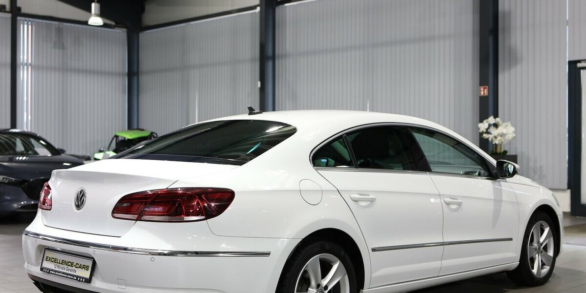VW CC 1.4 TSI DSG SPORTLINE WHITE / XENON / NAVI+ 92.000 km 15.444 &euro; Hamm 59077