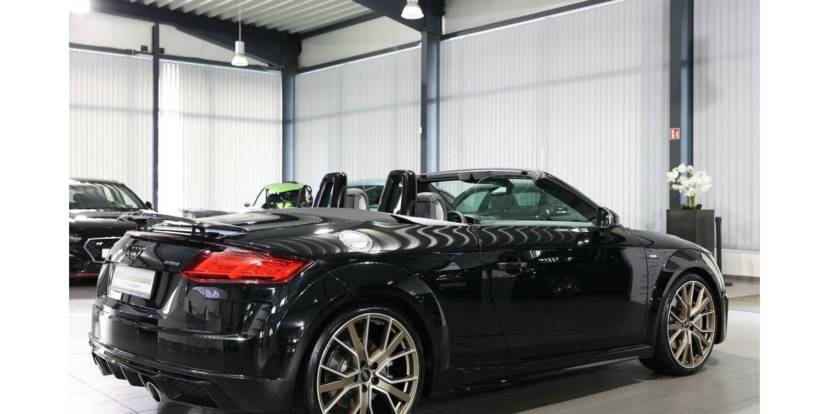 Audi TT ROADSTER 45 Q S-LINE BLACK BRONZE SELEKTION 8.400 km 48.777 &euro; Hamm 59077