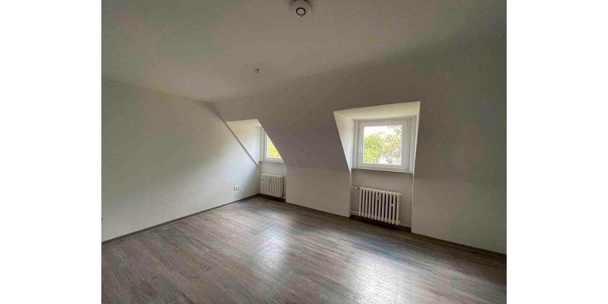Dachgeschoßwohnung Dortmund Eving - 2 Zimmer, 46 m&sup2;, 402&euro; | Angebot:25881173