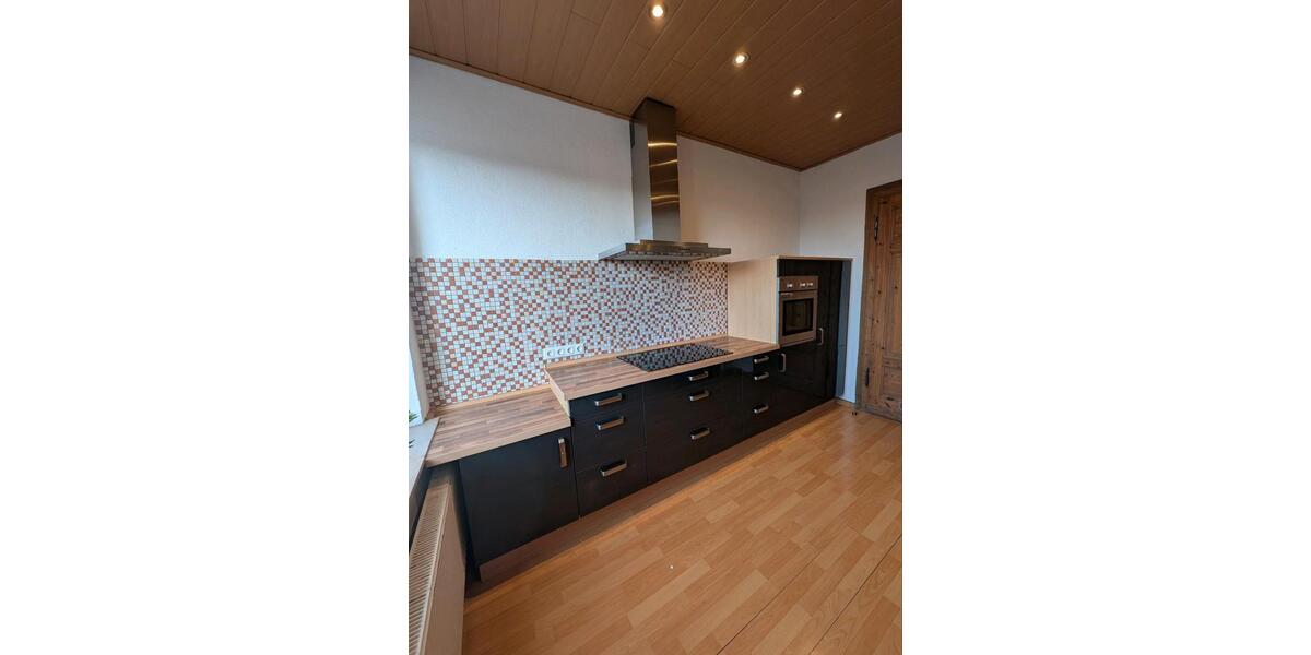 Etagenwohnung Datteln - 3 Zimmer, 100 m&sup2;, 750&euro; | Angebot:25656573