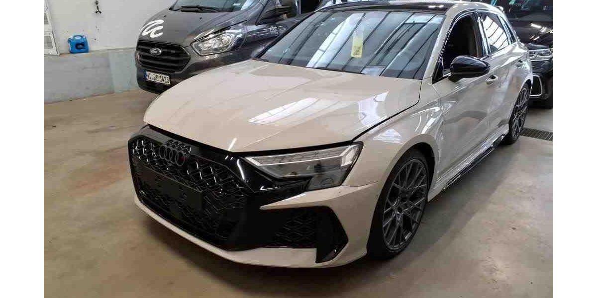Audi RS3 21.363 km 64.739 &euro; Hamm 59067