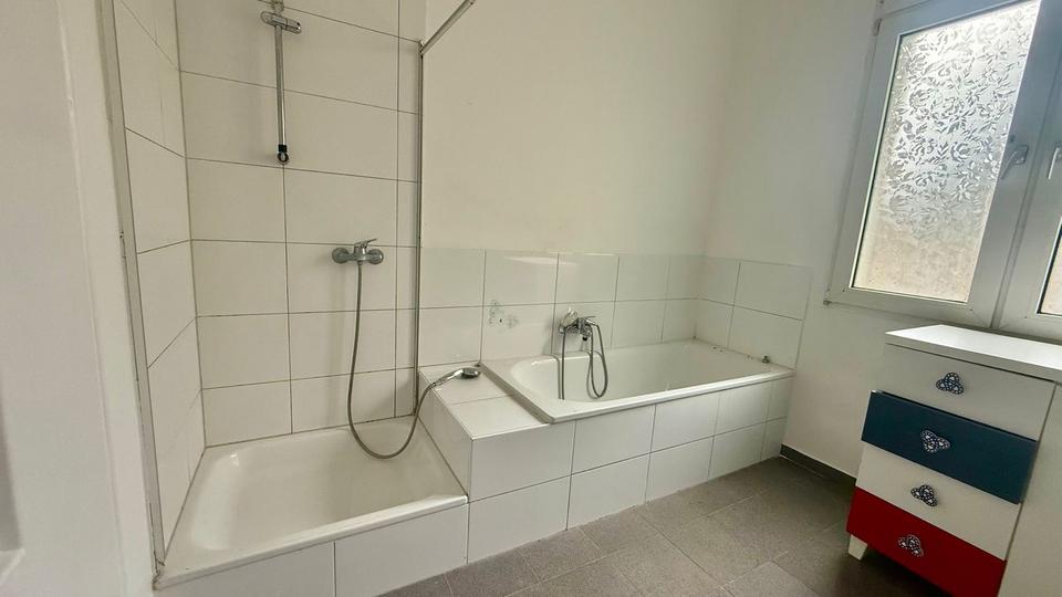 Erdgeschoßwohnung Dortmund Innenstadt Nord - 3 Zimmer, 80 m&sup2;, 900&euro; | Angebot:25948935