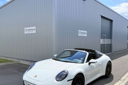 Porsche 992 3.174 km 185.900 &euro; Dortmund 44143