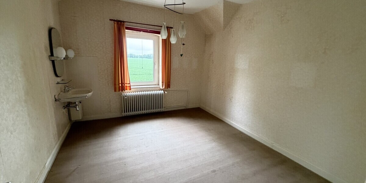 Bönen seltene Gelegenheit im Außenbereich Sanierungsbedürftiges EFH mit großem Garten - Einfamilienhaus Bönen | Angebot:26676724