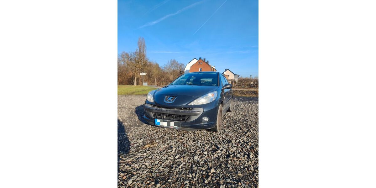 Peugeot 206 126.000 km 2.499 &euro; Hamm 59067