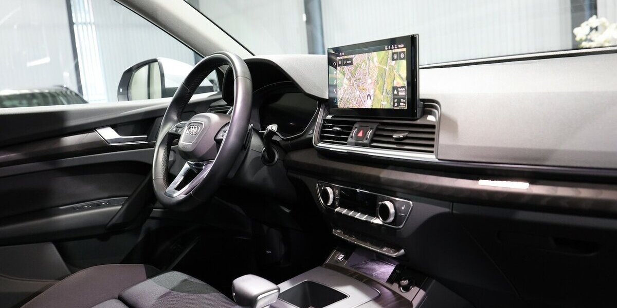 Audi Q5 SPORTBACK 50 TFSI E Q S-LINE BLACK / PANORAMA 144.000 km 32.777 &euro; Hamm 59077