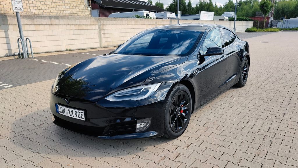Tesla Model S 243.000 km 20.500 &euro; Lünen 44534