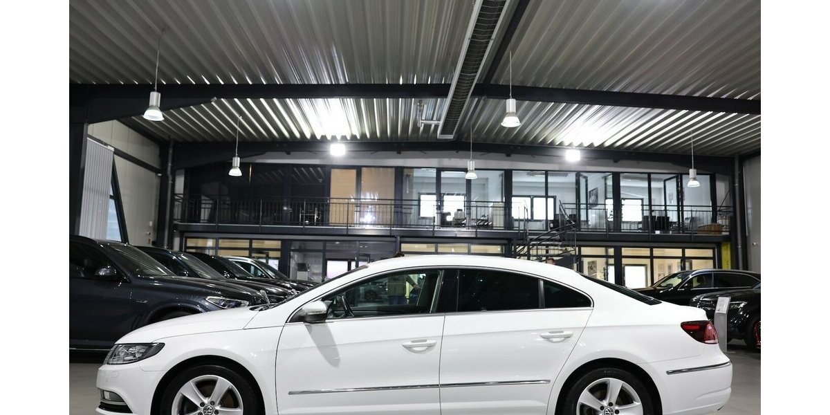VW CC 1.4 TSI DSG SPORTLINE WHITE / XENON / NAVI+ 92.000 km 15.444 &euro; Hamm 59077
