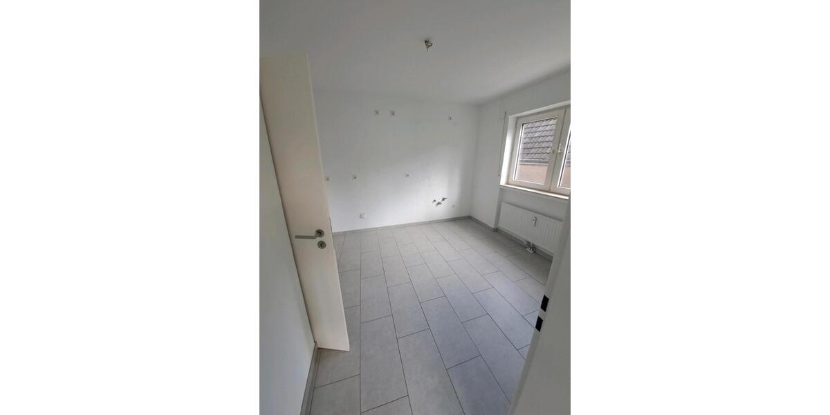 Etagenwohnung Castrop-Rauxel Deinighausen - 3 Zimmer, 84 m&sup2;, 740&euro; | Angebot:25641549