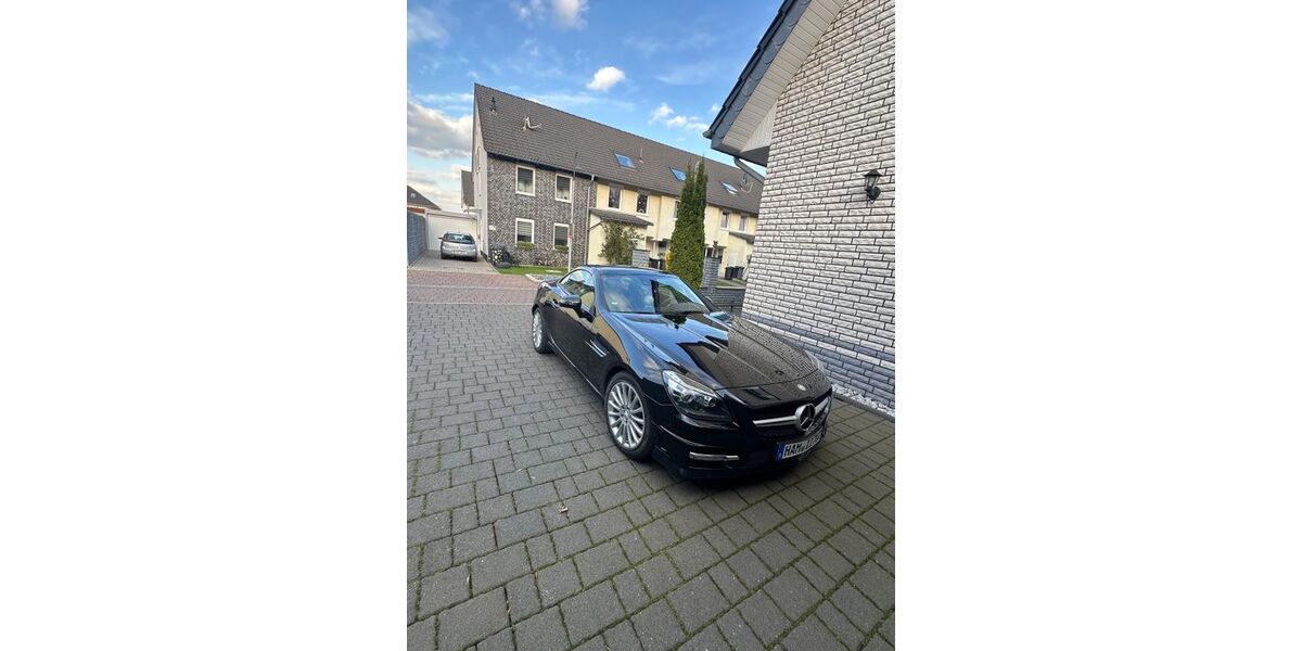 Mercedes-Benz SLK 200 145.651 km 18.200 &euro; Hamm 59065