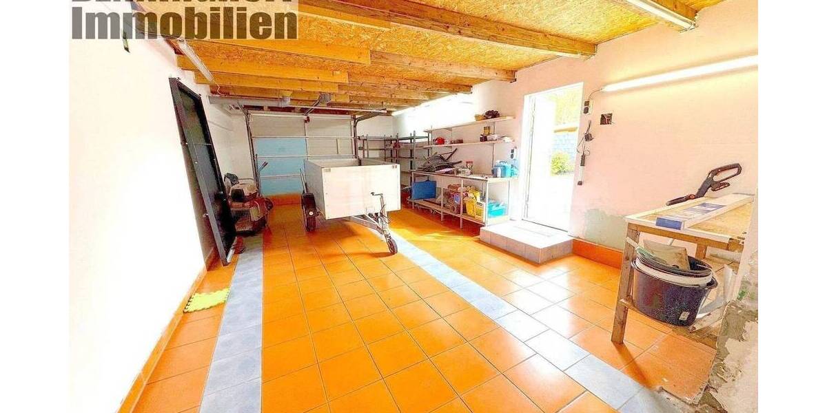 Mehrfamilienhaus, Wohnhaus Kamen Kamen-Mitte - 3 Zimmer, 90 m&sup2;, 229.000&euro; | Angebot:25695732