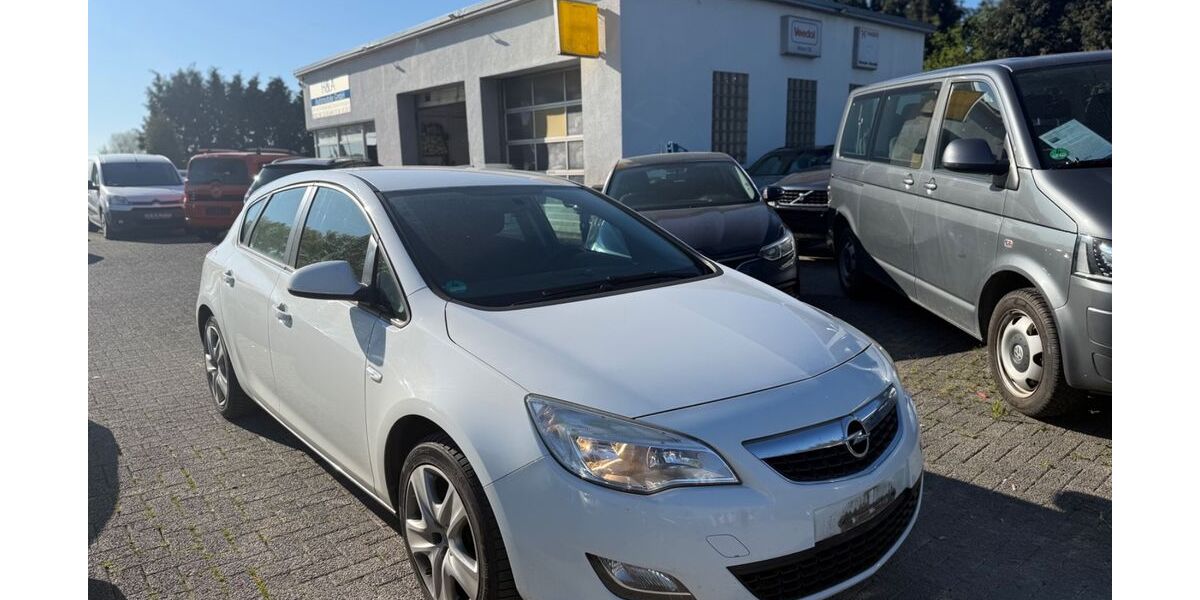 Opel Astra 202.242 km 3.300 &euro; Werl 59457