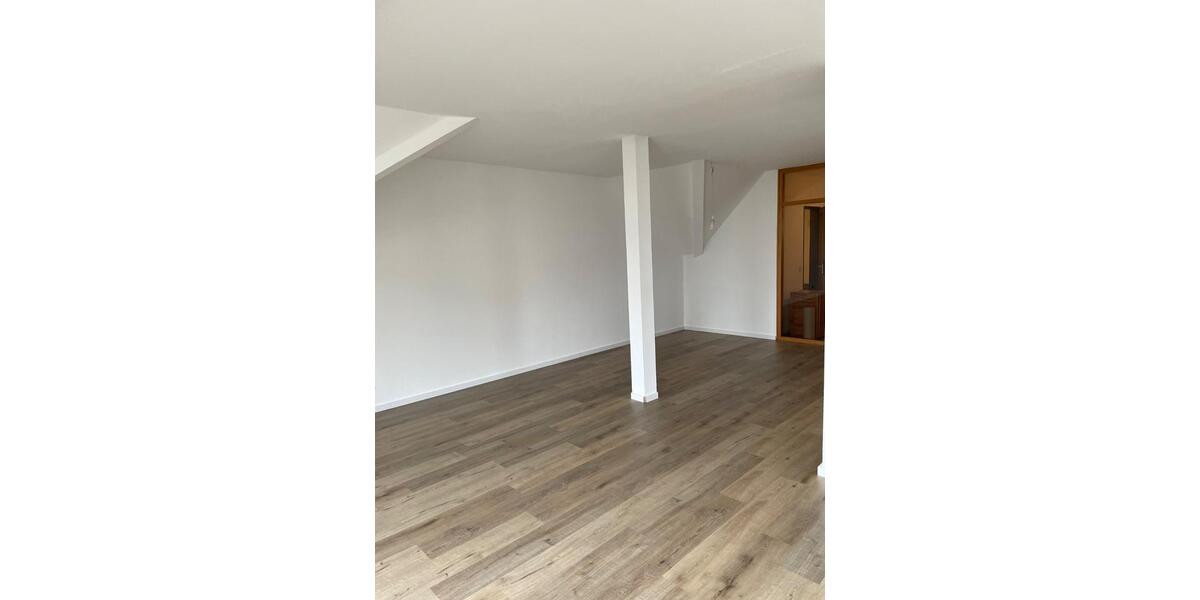 Dachgeschoßwohnung Dortmund Brackel - 1.5 Zimmer, 56 m&sup2;, 560&euro; | Angebot:24877660