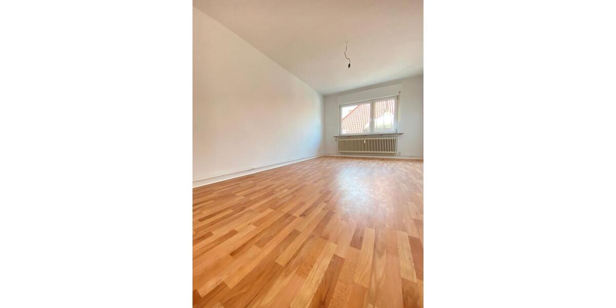 Etagenwohnung Iserlohn - 2 Zimmer, 77 m&sup2;, 520&euro; | Angebot:24695893