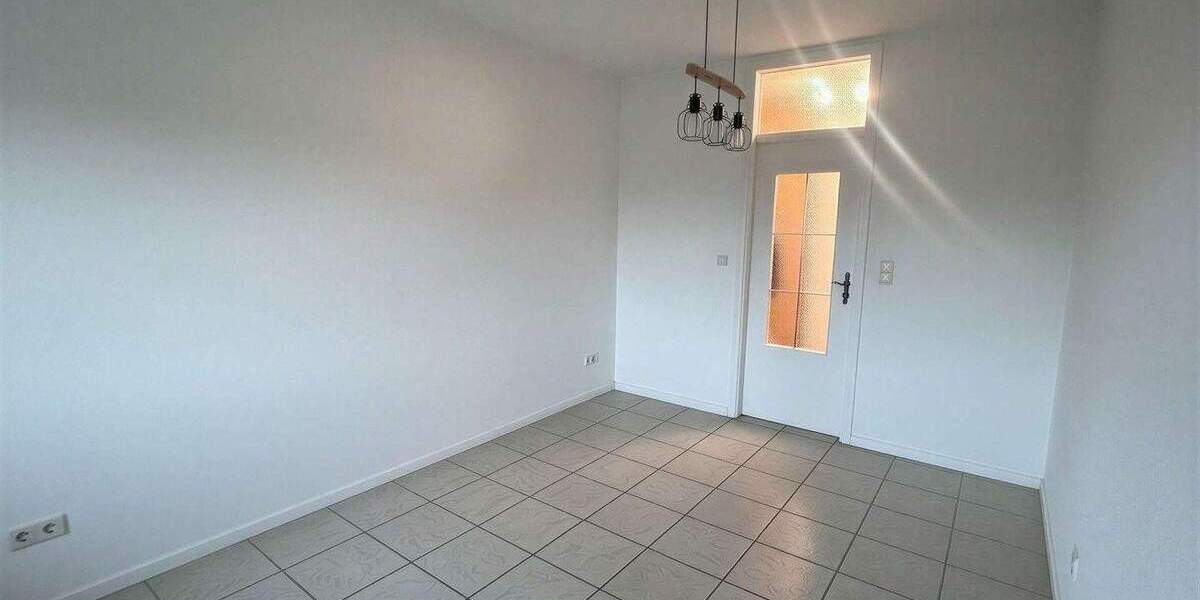 Etagenwohnung Dortmund Nette - 2 Zimmer, 66 m&sup2;, 169.000&euro; | Angebot:25784340