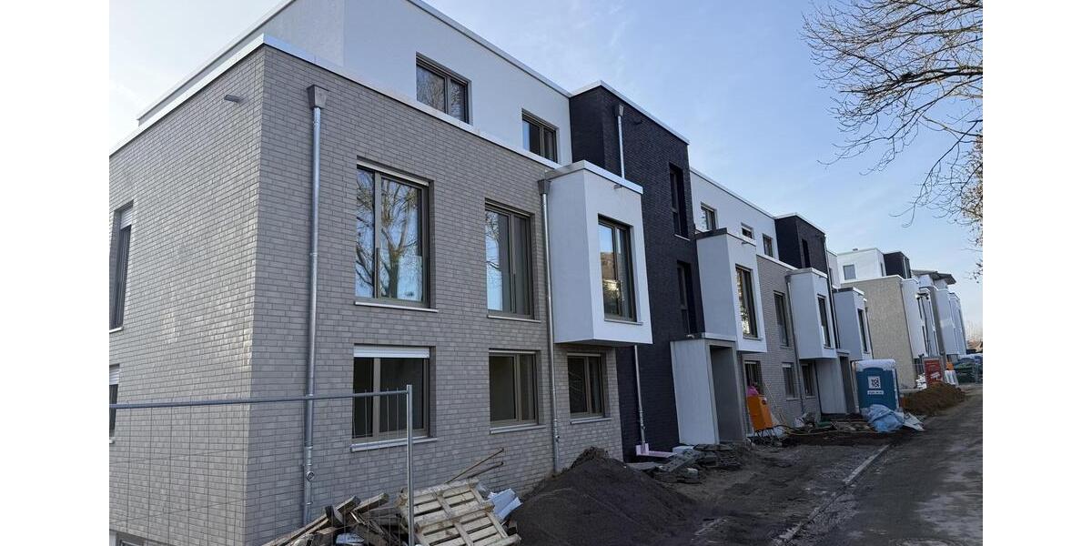 Etagenwohnung Schwerte - 3 Zimmer, 74 m&sup2;, 472&euro; | Angebot:25807095