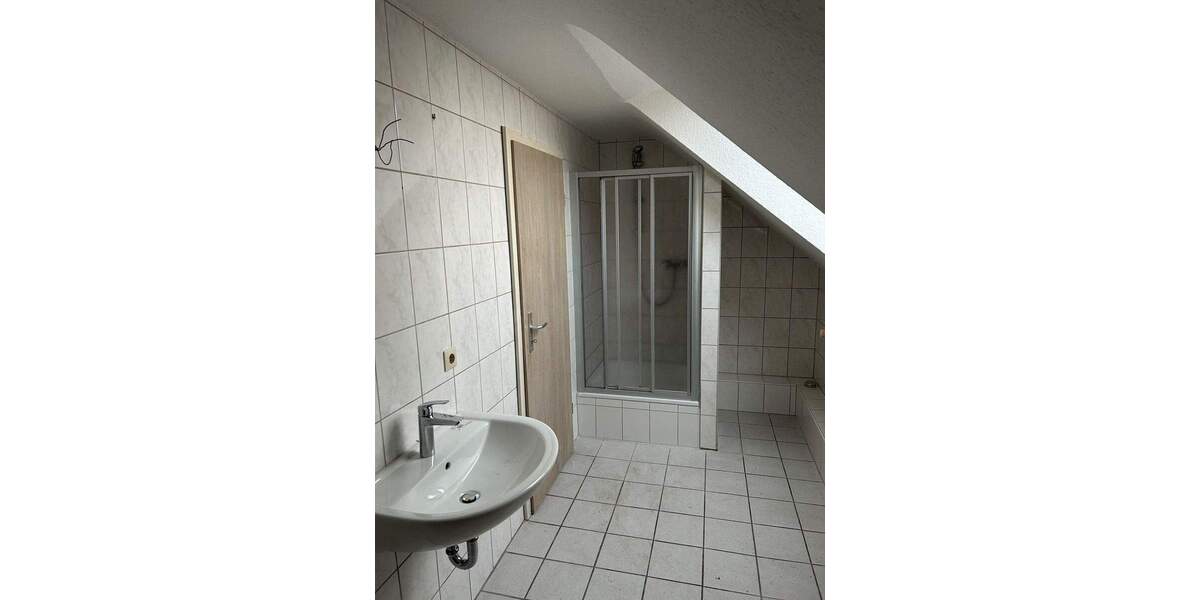 Etagenwohnung Hamm Hamm-Mitte - 2 Zimmer, 70 m&sup2;, 500&euro; | Angebot:25666207