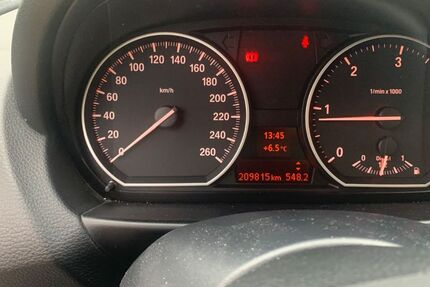 BMW 120 212.000 km 7.500 &euro; Hamm 59071