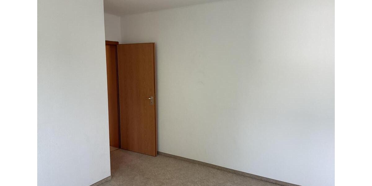Etagenwohnung Hemer - 3 Zimmer, 90 m&sup2;, 145.000&euro; | Angebot:26789611