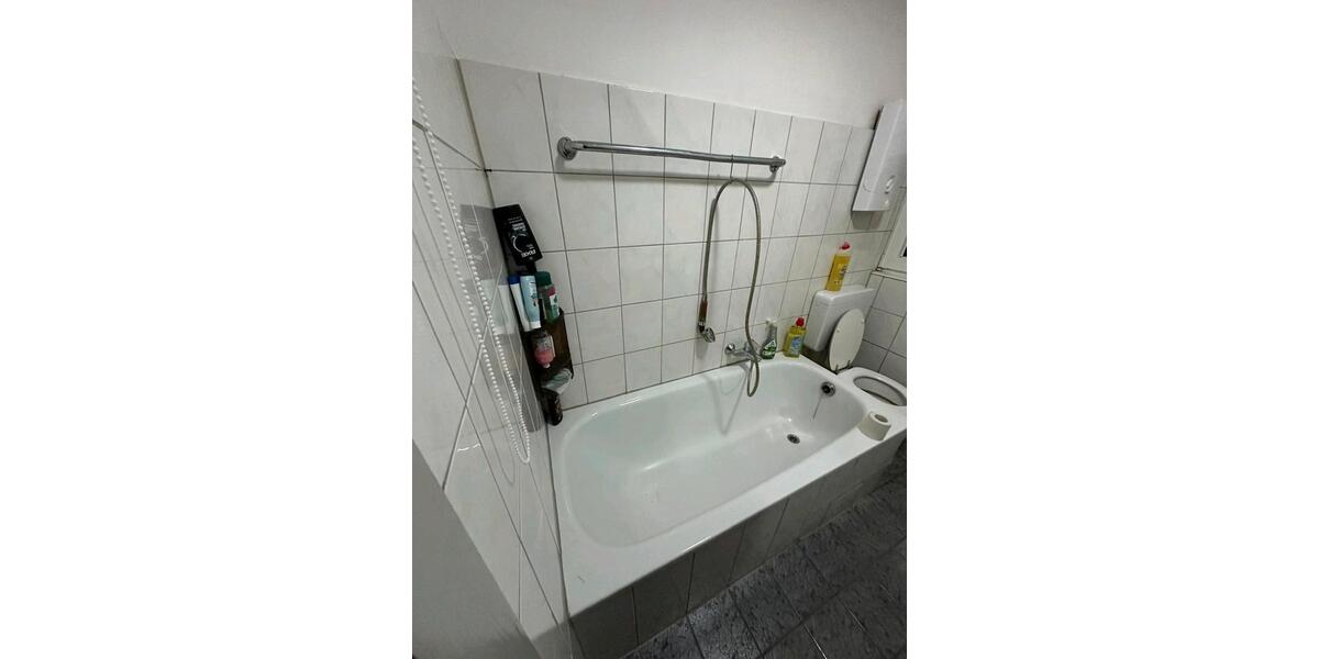 Dachgeschoßwohnung Iserlohn Letmathe - 3 Zimmer, 60 m&sup2;, 450&euro; | Angebot:26020407