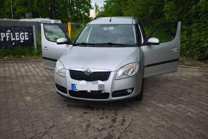 Skoda Roomster 76.423 km 4.490 &euro; Kamen 59174