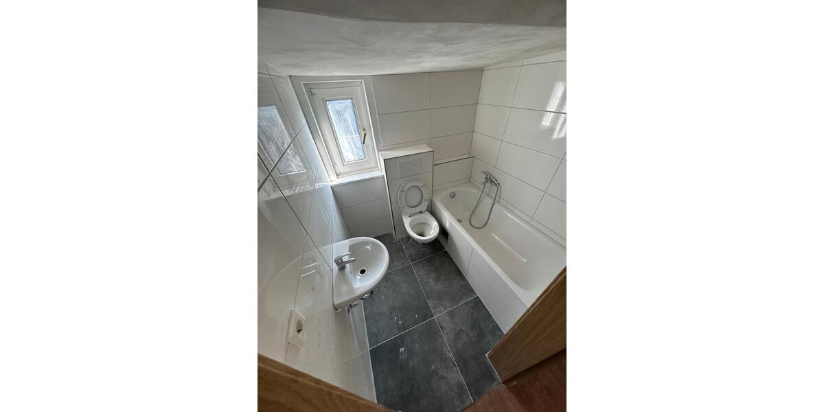 Dachgeschoßwohnung Dortmund Eving - 2 Zimmer, 30 m&sup2;, 450&euro; | Angebot:25725343