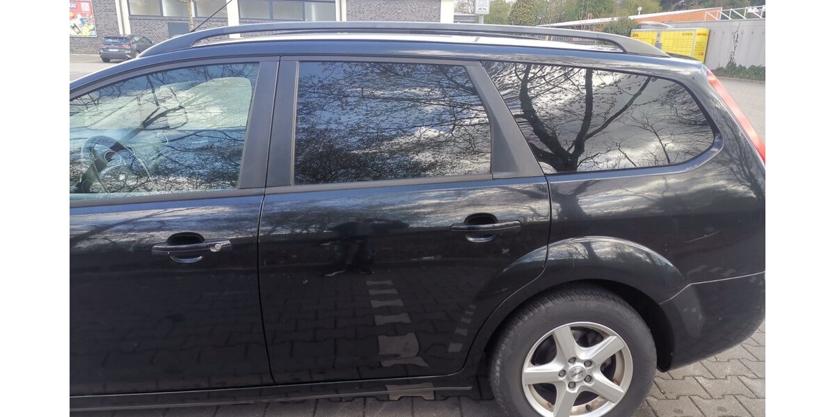 Ford Focus II Kombi 244.000 km 3.500 &euro; Witten 58452