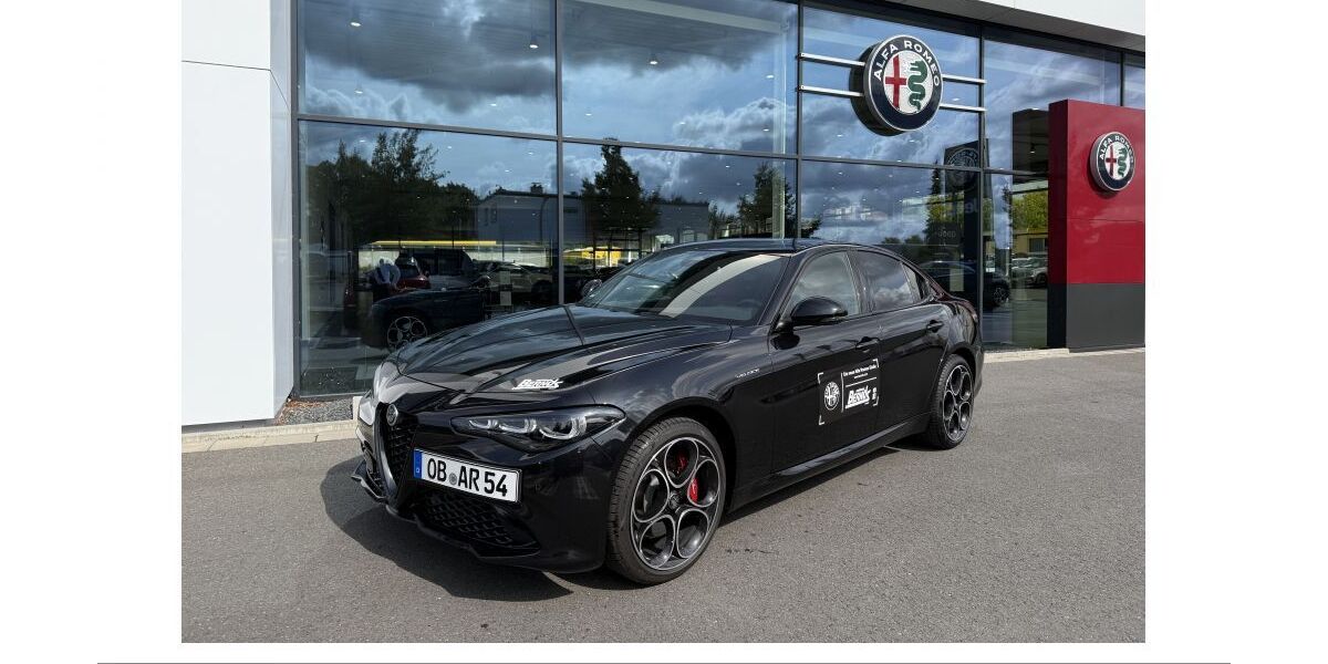 Alfa Romeo Giulia 12.990 km 43.585 &euro; Dortmund 44145