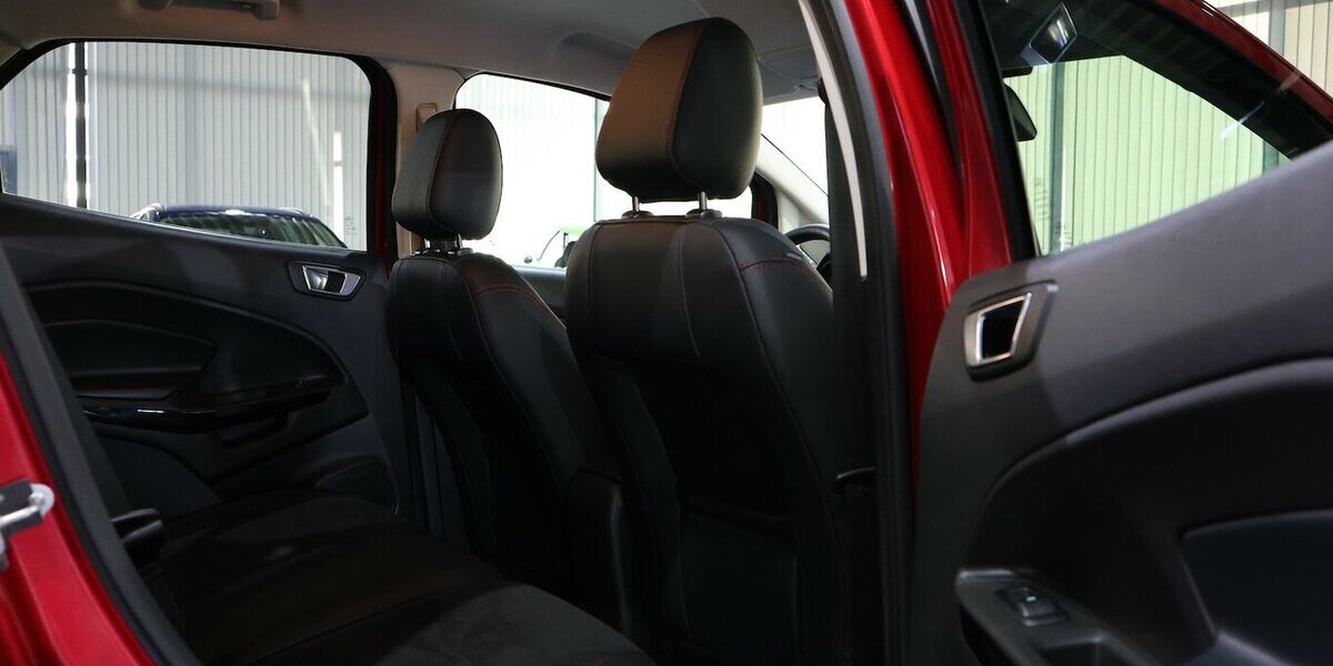Ford EcoSport EB ST-LINE SPORT RED & BLACK / LED, B&O 60.000 km 13.777 &euro; Hamm 59077