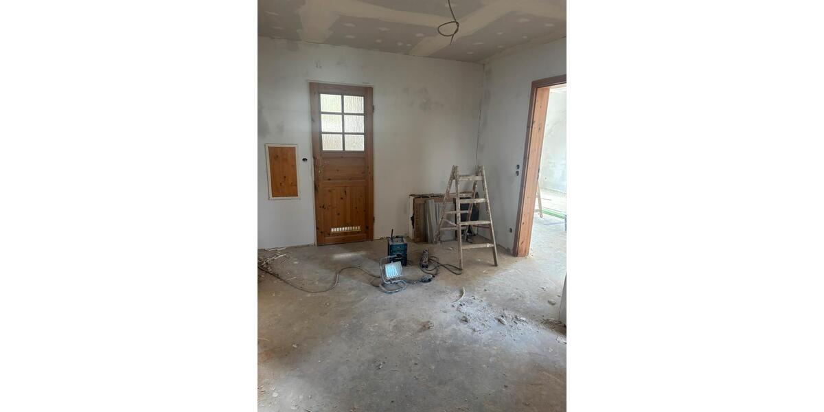 Dachgeschoßwohnung Dortmund Brackel - 3 Zimmer, 98 m&sup2;, 1.400&euro; | Angebot:25933027