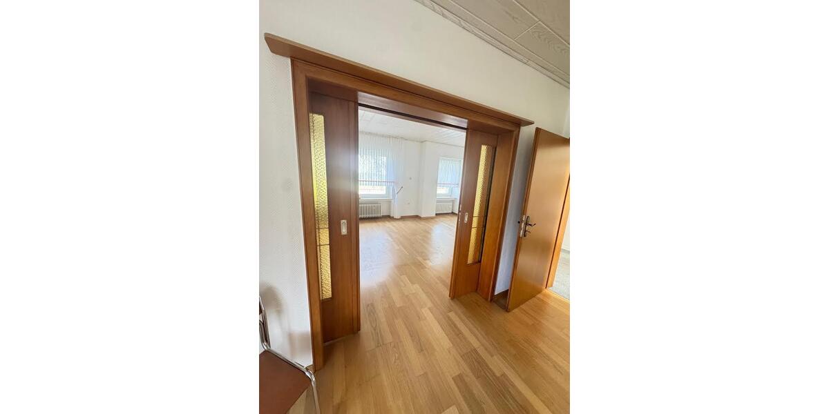 Einfamilienhaus Bönen - 2 Zimmer, 200 m&sup2;, 435.000&euro; | Angebot:26537683