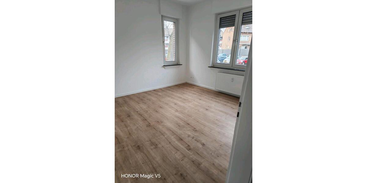 Erdgeschoßwohnung Ahlen - 3 Zimmer, 103 m&sup2;, 930&euro; | Angebot:25871372