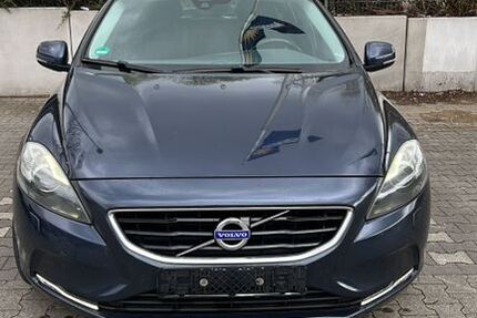 Volvo V40 348.215 km 4.200 &euro; Dortmund 44379